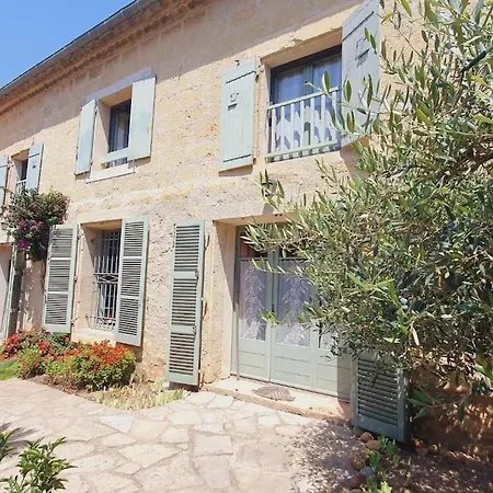 Nyaraló Maison De Village En Camargue Parking Clim Wifi - Rossiconciergerie - Linge Inclus