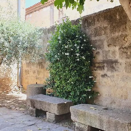 Nyaraló Maison De Village En Camargue Parking Clim Wifi - Rossiconciergerie - Linge Inclus